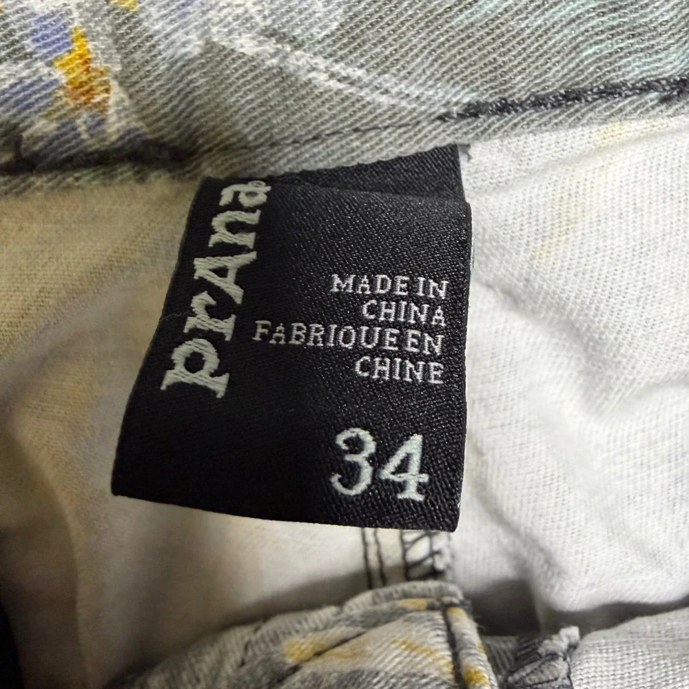 Prana Shorts Mens 34 Grey Tropical Floral Organic Cotton Stretch Flat Front
